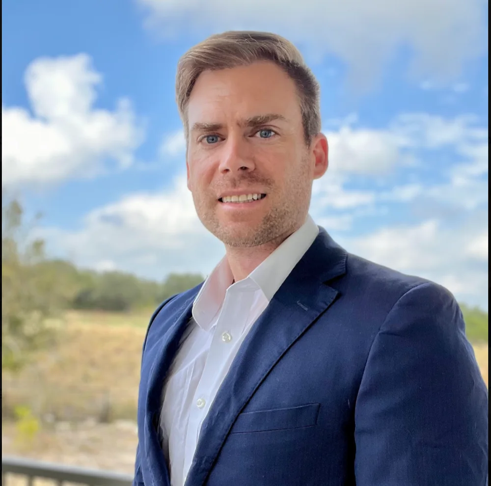 Dan Cole, physical therapist and founder of PT Liftology